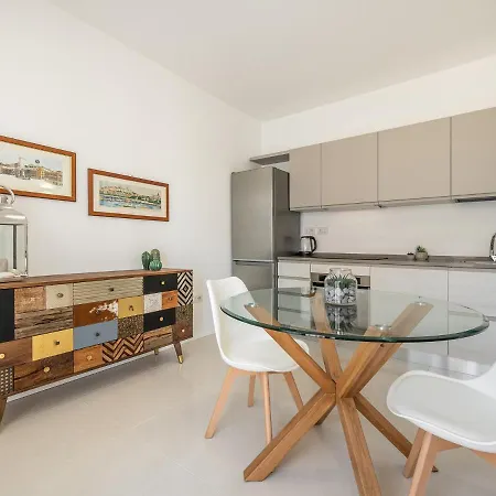 Luxury Poetto * كالياري