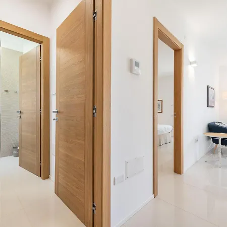 Luxury Poetto * كالياري